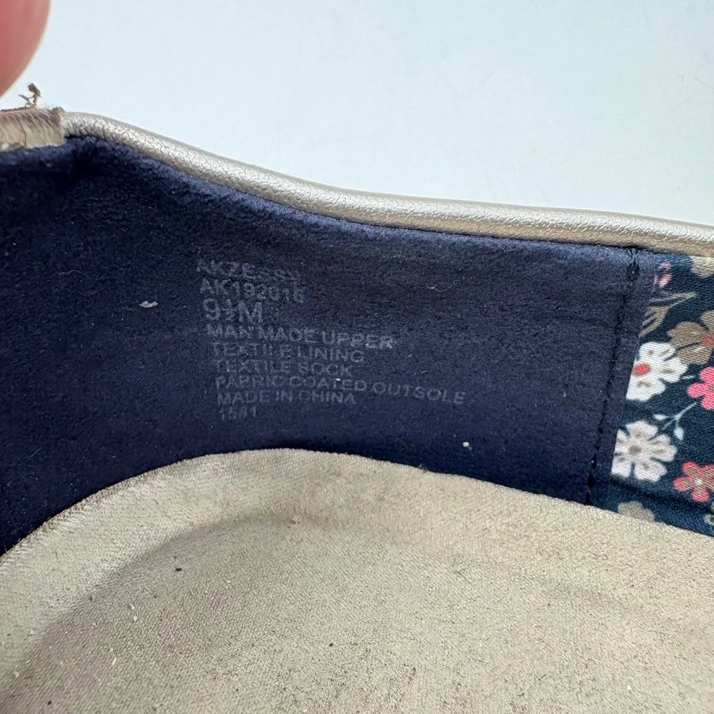 Anne Klein I Flex Zasha Espadrille Loafers Gold Metallic Woven‎ Size 9.5